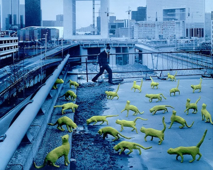 Sandy Skoglund's Cats in Paris, 1993 photolithograph with green cat sculptures on a Paris rooftop